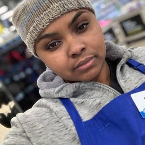 Meet your Posher, Lillian